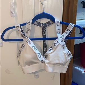 nike sports bra